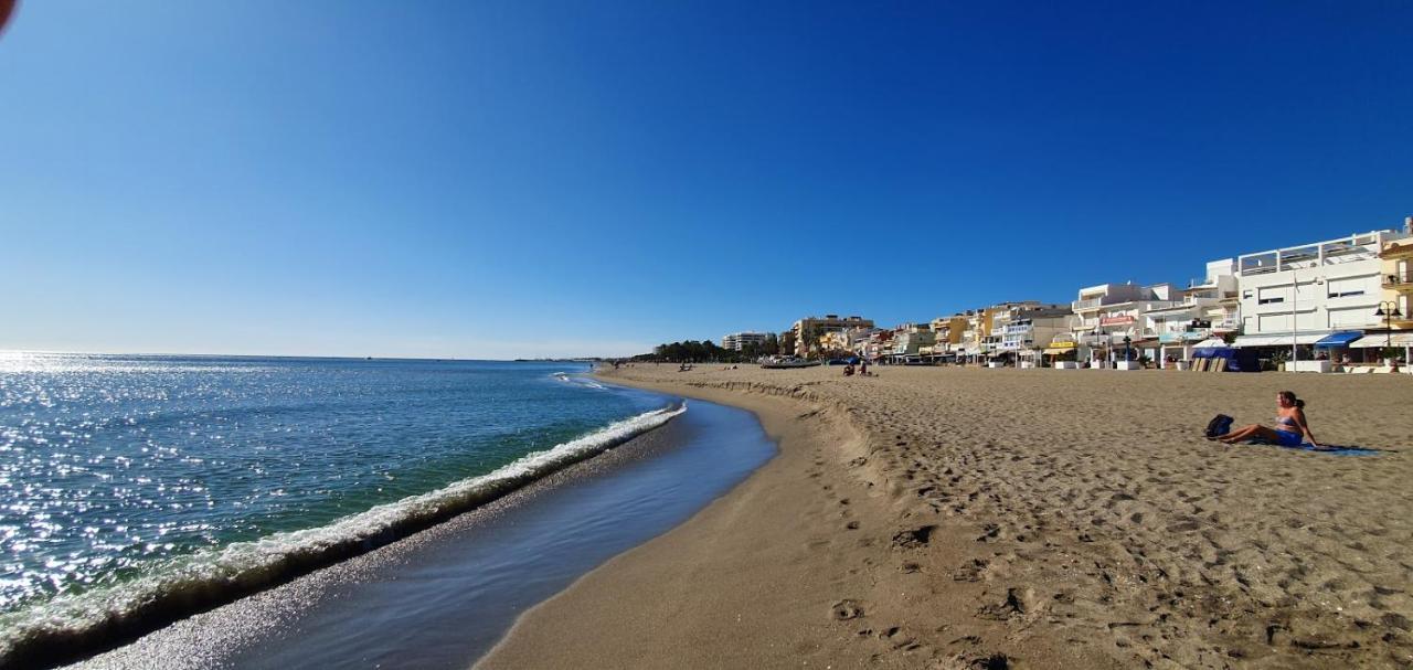 Carlos Beach Ground Floor Apartment & Parking Torremolinos Esterno foto